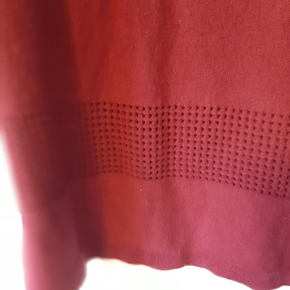 Raspberry colored boatneck sweater - Picture 3 of 5